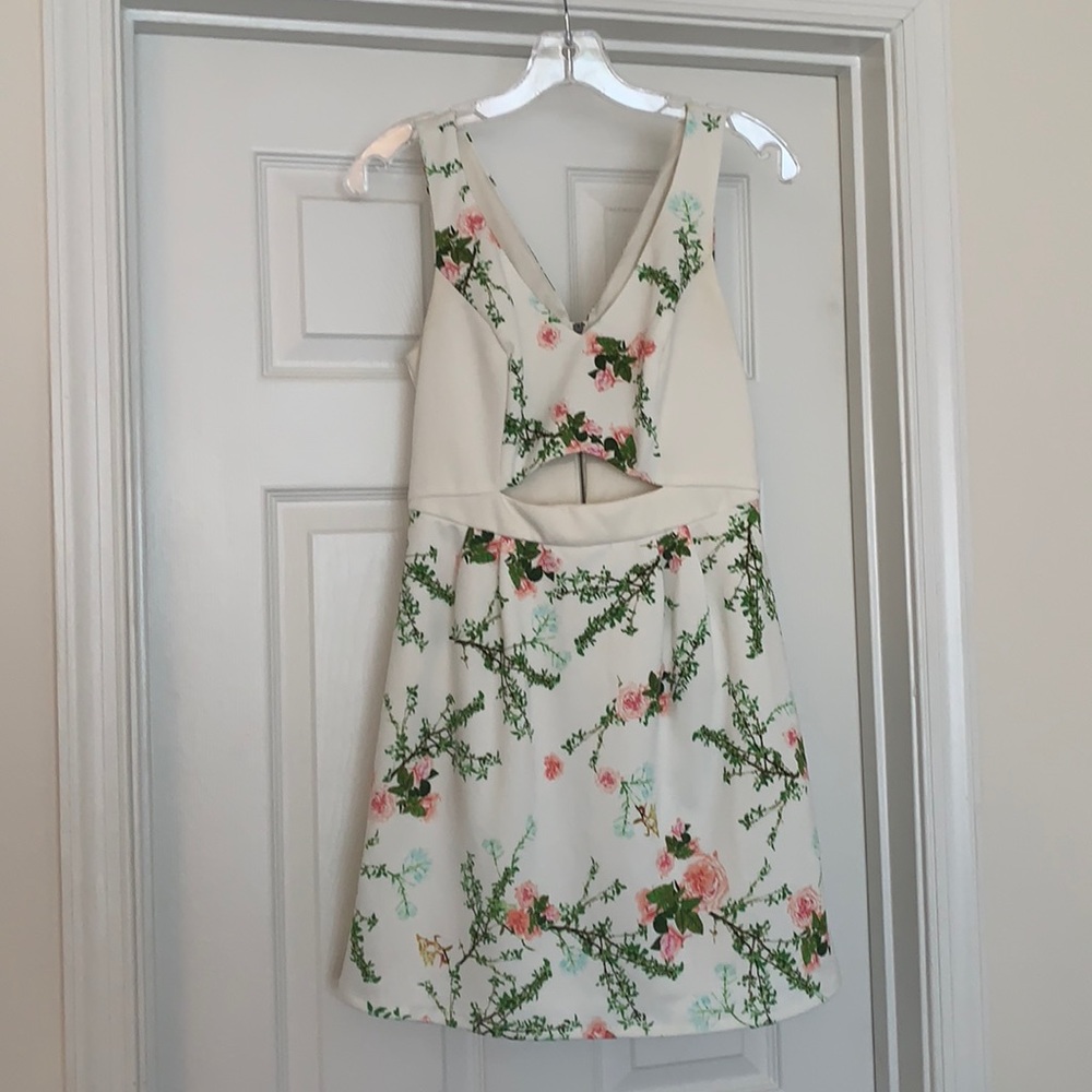 Floral Mini Dress with cute front cut out